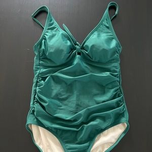 Kona Sol Evergreen one piece swimsuit M